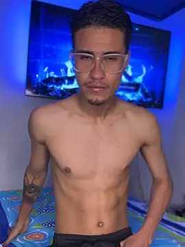 Latin Paisa Boy online show from 03-08-26, 03:48