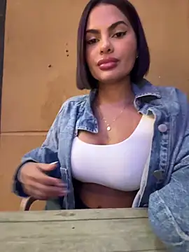 Snapshot of Irina_Velvett chatting on 02-14-26, 12:55 Irina Velvett online show from 02-14-26, 12:55