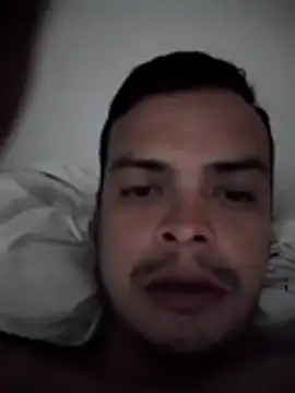 Snapshot of soytorres92 chatting on 03-19-26, 07:19 soytorres92 online show from 03-19-26, 07:19