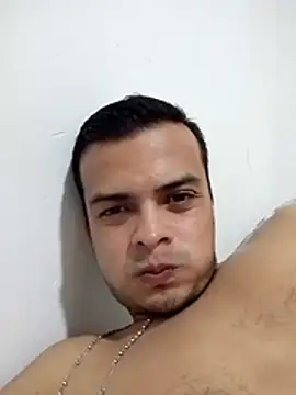Snapshot of soytorres92 chatting on 05-08-26, 05:11 soytorres92 online show from 05-08-26, 05:11
