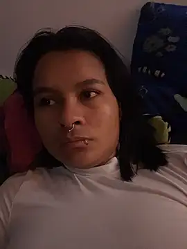 Chloe cortes online show from 05-06-26, 03:16