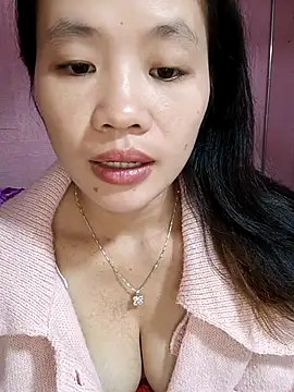 Snapshot of MISSINKUTE chatting on 01-07-26, 05:23 MISSINKUTE online show from 01-07-26, 05:23