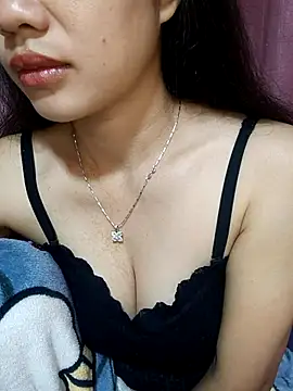 Snapshot of MISSINKUTE chatting on 01-14-26, 02:15 MISSINKUTE online show from 01-14-26, 02:15