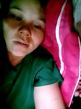 Snapshot of DIANAKUTE chatting on 04-18-26, 03:47 DIANAKUTE online show from 04-18-26, 03:47