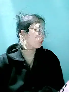 Snapshot of damsun_22 chatting on 01-10-26, 01:17 damsun 22 online show from 01-10-26, 01:17