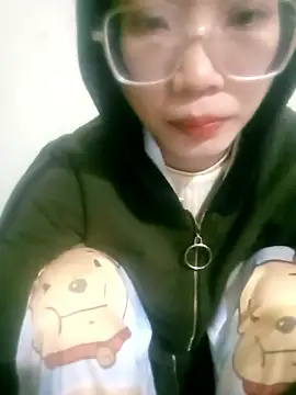 Snapshot of damsun_22 chatting on 01-07-26, 08:14 damsun 22 online show from 01-07-26, 08:14