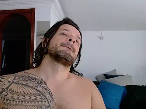 gonzzohunterr online show from 04-19-26, 08:33