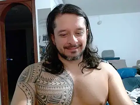 gonzzohunterr online show from 06-10-26, 02:24