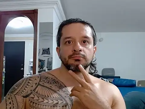 gonzzohunterr online show from 06-12-26, 08:01