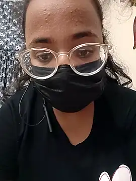 Snapshot of MaggieTelugu-15 chatting on 12-23-25, 08:13 MaggieTelugu-15 online show from 12-23-25, 08:13