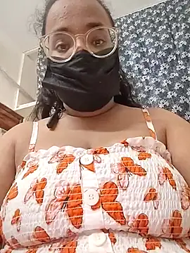 Snapshot of MaggieTelugu-15 chatting on 03-12-26, 10:41 MaggieTelugu-15 online show from 03-12-26, 10:41