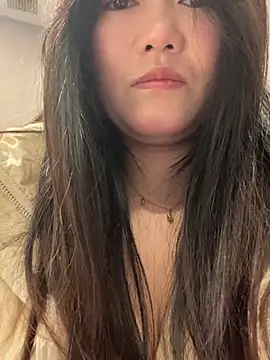 Molly-xiao online show from 01-12-26, 10:44