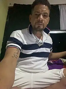 Dominicanobb online show from 02-08-26, 05:27