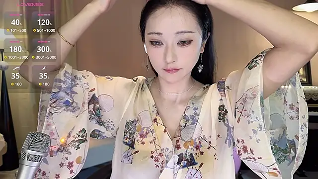 Snapshot of Molly00- chatting on 02-28-26, 12:43 Molly00- online show from 02-28-26, 12:43