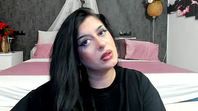 NayaNoirX online show from 01-10-26, 08:04