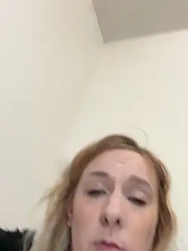 Trippyyb28 online show from 02-26-26, 01:05