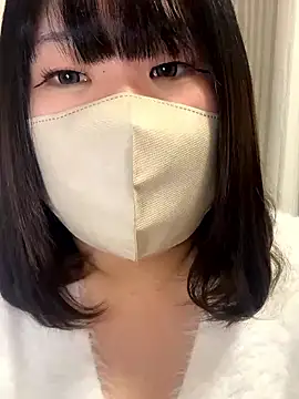 Snapshot of Mikami_00122 chatting on 01-11-26, 01:40 Mikami 00122 online show from 01-11-26, 01:40