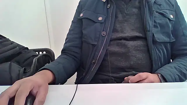 Snapshot of Moreno_Casado_Safado chatting on 01-19-26, 01:59 Moreno Casado Safado online show from 01-19-26, 01:59