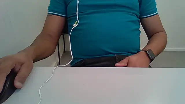 Snapshot of Moreno_Casado_Safado chatting on 07-06-26, 12:45 Moreno Casado Safado online show from 07-06-26, 12:45