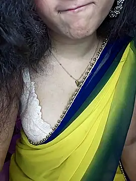 Saumyy online show from 02-28-26, 04:17