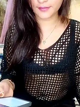 Saumyy online show from 04-19-26, 06:10