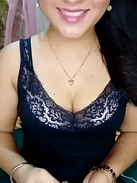 Saumyy online show from 04-28-26, 05:06