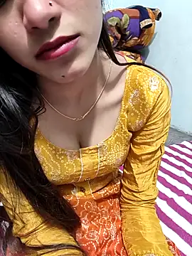 Yours-Zeenat online show from 02-23-26, 10:16