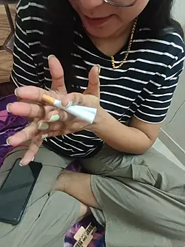 Snapshot of geetanjali_singh chatting on 02-26-26, 07:47 geetanjali singh online show from 02-26-26, 07:47