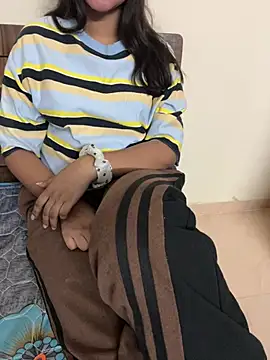 Snapshot of geetanjali_singh chatting on 04-08-26, 06:31 geetanjali singh online show from 04-08-26, 06:31