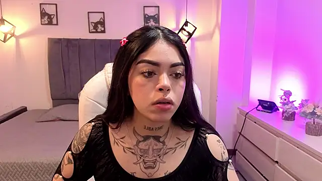 Emii Evanns online show from 01-06-26, 11:36