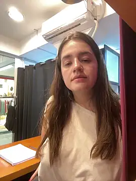 Snapshot of lele202526 chatting on 03-31-26, 06:10 lele202526 online show from 03-31-26, 06:10