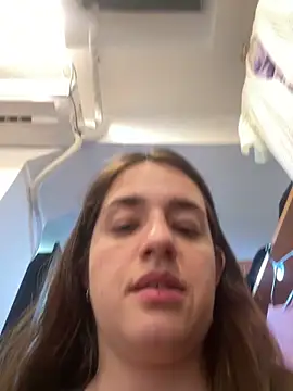 Snapshot of lele202526 chatting on 03-11-26, 06:57 lele202526 online show from 03-11-26, 06:57