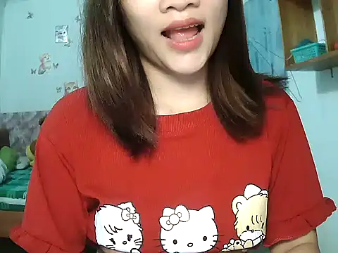 Snapshot of hana_ssexy chatting on 05-17-26, 04:18 hana ssexy online show from 05-17-26, 04:18