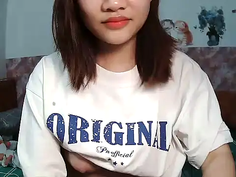 Snapshot of hana_ssexy chatting on 04-21-26, 05:52 hana ssexy online show from 04-21-26, 05:52