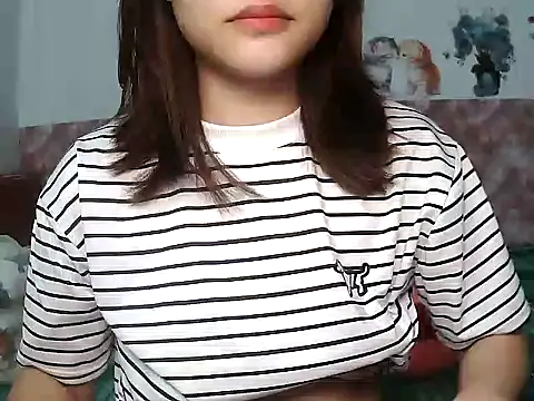Snapshot of hana_ssexy chatting on 05-05-26, 04:21 hana ssexy online show from 05-05-26, 04:21