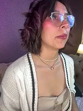 luna gv online show from 02-21-26, 11:12