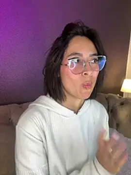 luna gv online show from 02-02-26, 12:26