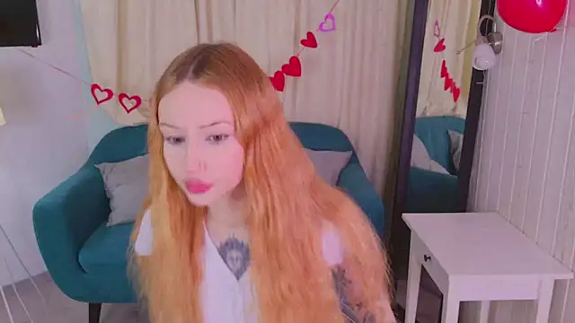 Zoe  Page online show from 02-12-26, 01:44