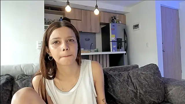 Nicole and thiago1 online show from 01-09-26, 01:51