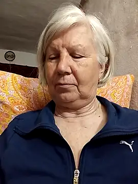 KlaudiaDarling online show from 03-28-26, 09:38