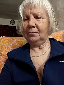 KlaudiaDarling online show from 04-04-26, 07:31