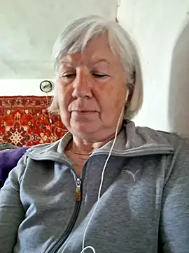 KlaudiaDarling online show from 05-08-26, 10:19