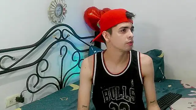 nico22love online show from 02-28-26, 12:32