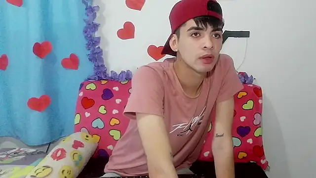 nico22love online show from 02-19-26, 04:37