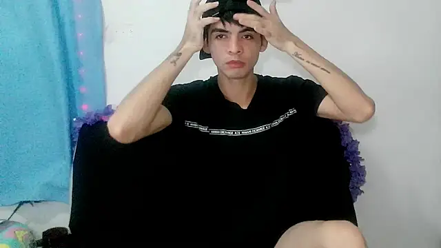 nico22love online show from 02-02-26, 12:26