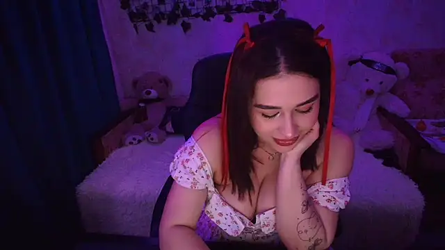 Snapshot of AlisiaRose chatting on 02-01-26, 11:25 AlisiaRose online show from 02-01-26, 11:25