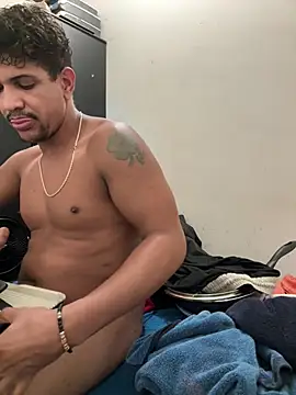 bigdick211292 online show from 07-04-26, 05:39