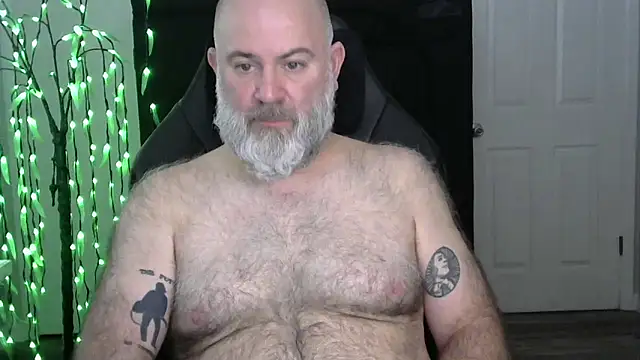 XJJ77x online show from 03-08-26, 05:05