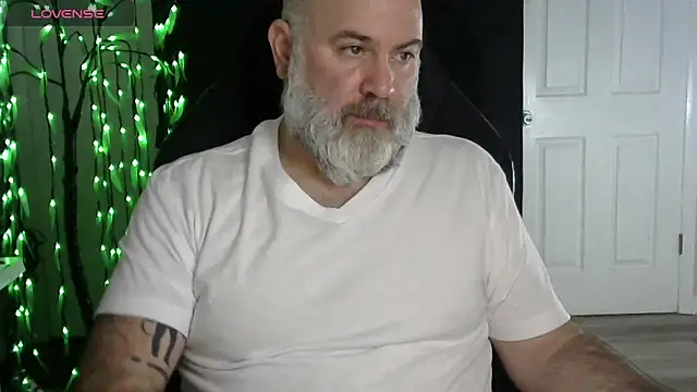 XJJ77x online show from 02-24-26, 02:23