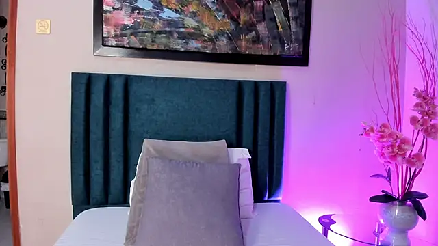 MiaaHarperr online show from 01-17-26, 06:11